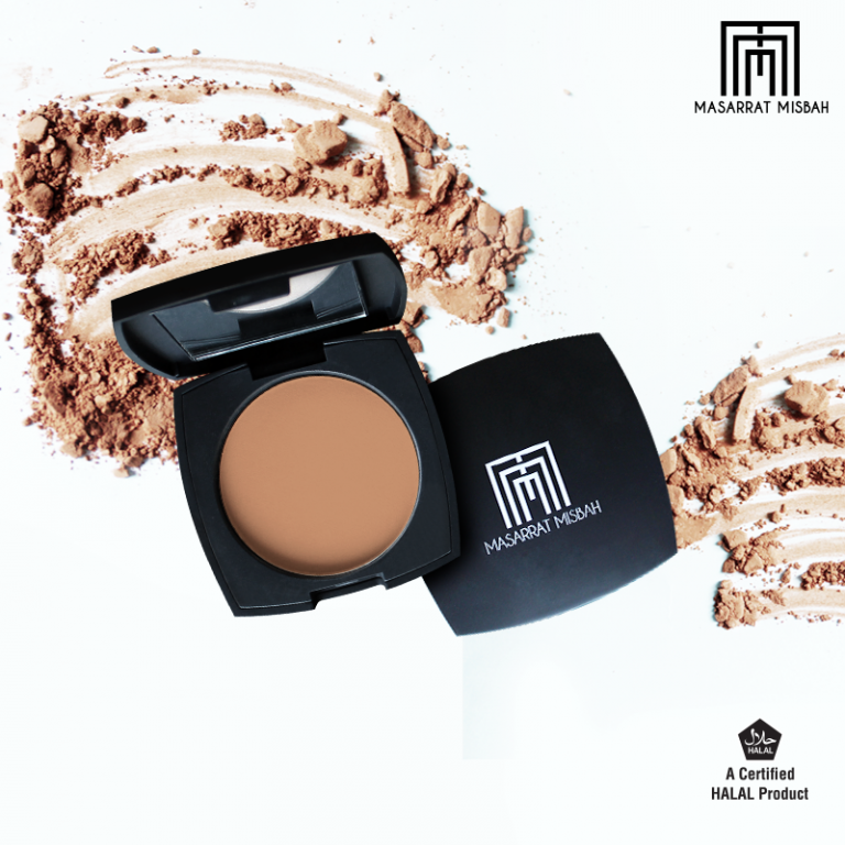 Masarrat Misbah Silk Pressed Powder, Deep Honey